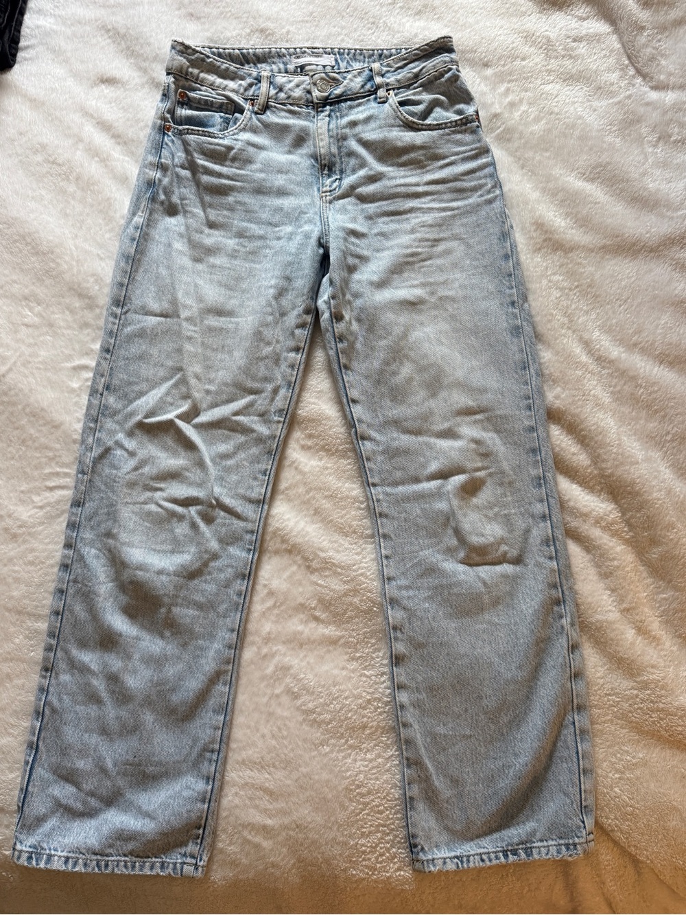 Garage Slouchy Light Wash Midrise Straight Leg Jeans